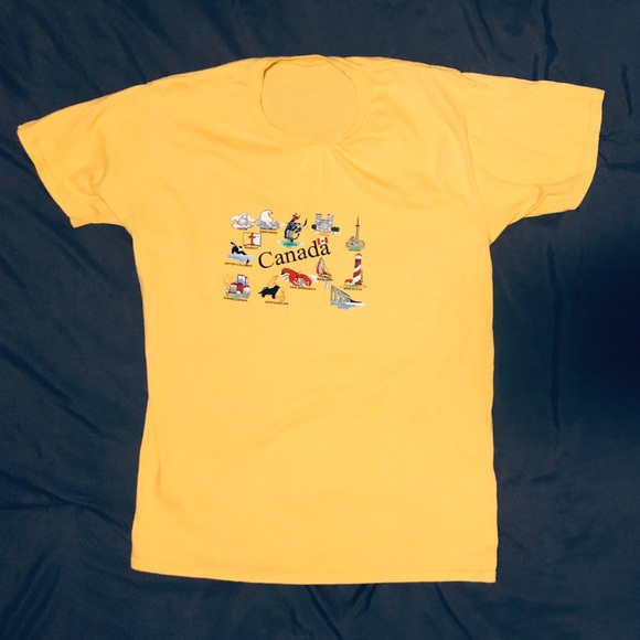 Cute retro yellow Canada T-shirt - Picture 2 of 5